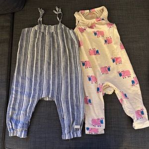 Set of 2 baby jumpsuits sis 6-9 months